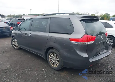 2013 Toyota Sienna Xle V6 8 Passenger из США, поврежденный, VIN 5TDYK3DC4DS352424